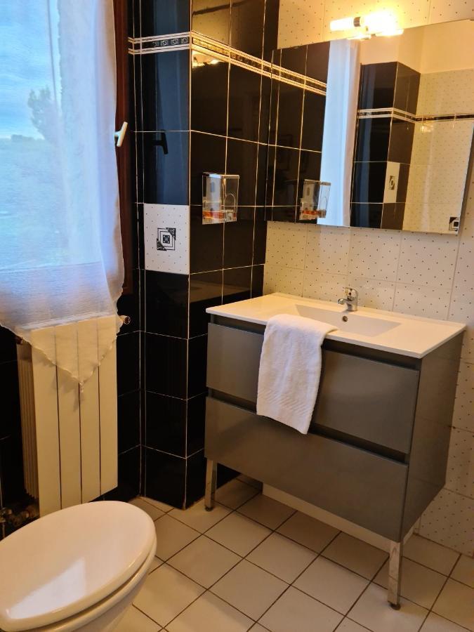 Auberge La Folie Sausset-les-Pins Exteriör bild